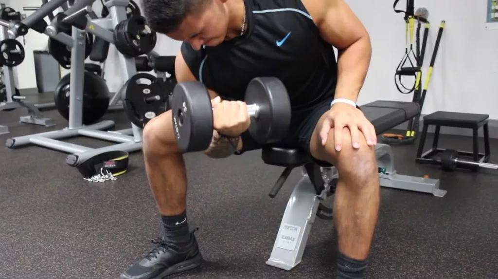 Bicep Workouts (The 4 Best Exercises To Gain Mass)