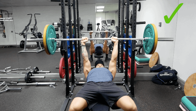 close grip bench press form