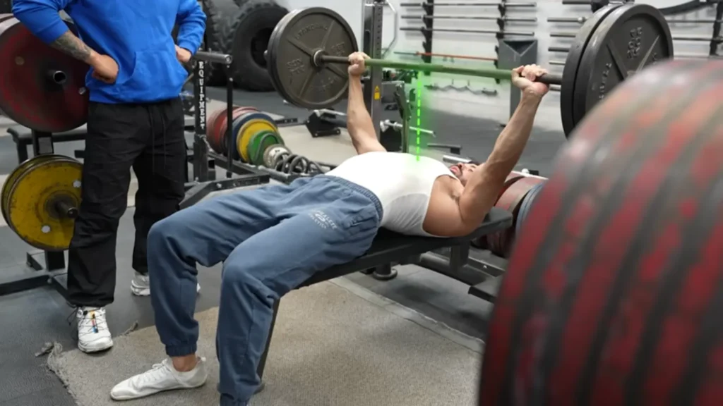 225 bench press arch